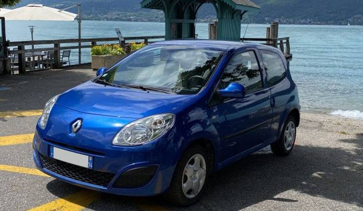 twingo bleu foncé